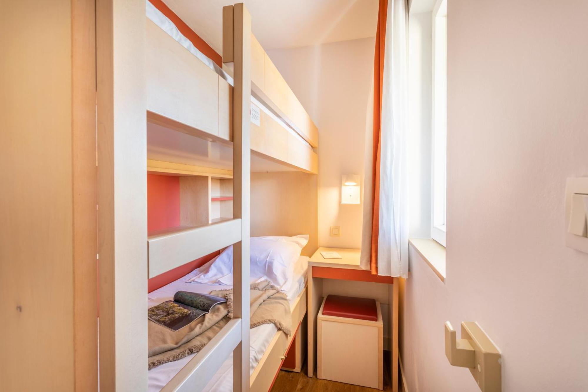 Studio Sleeping Alcove Air Conditioning Terrace Sea View