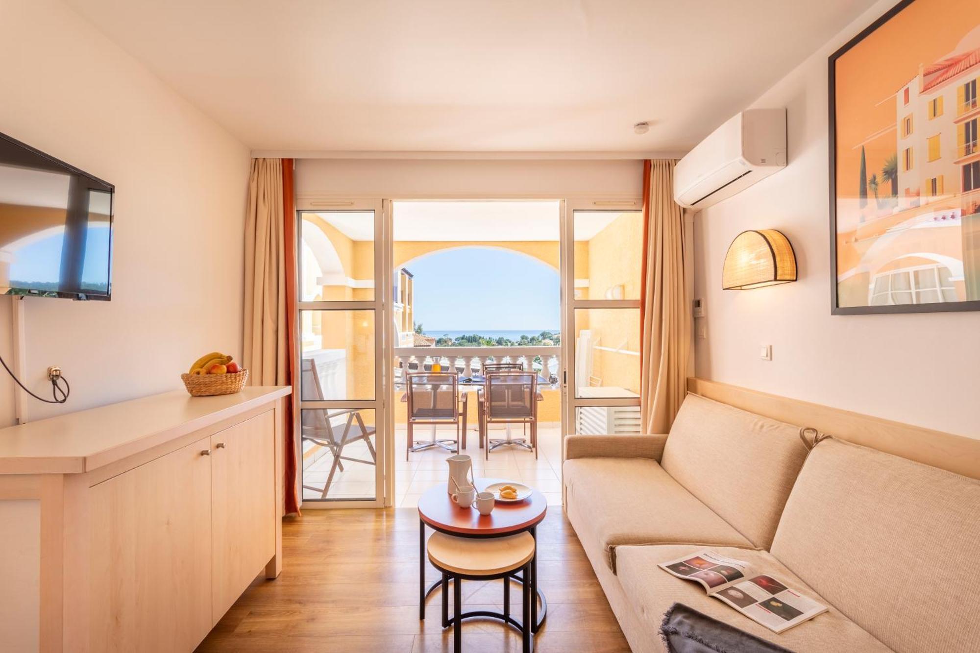 Studio Sleeping Alcove Air Conditioning Terrace Sea View